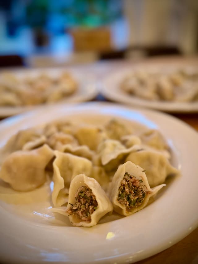 The Dumpling Hut | Hand-folded Chinese dumplings in Montreal